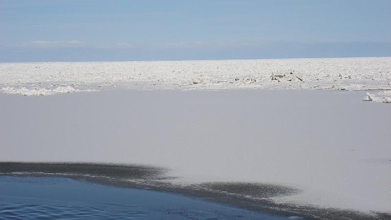 Lake Erie Ice 1.JPG